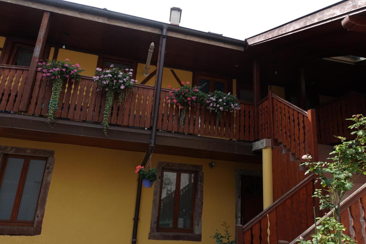 Colmar Charmant Logement Exterior foto
